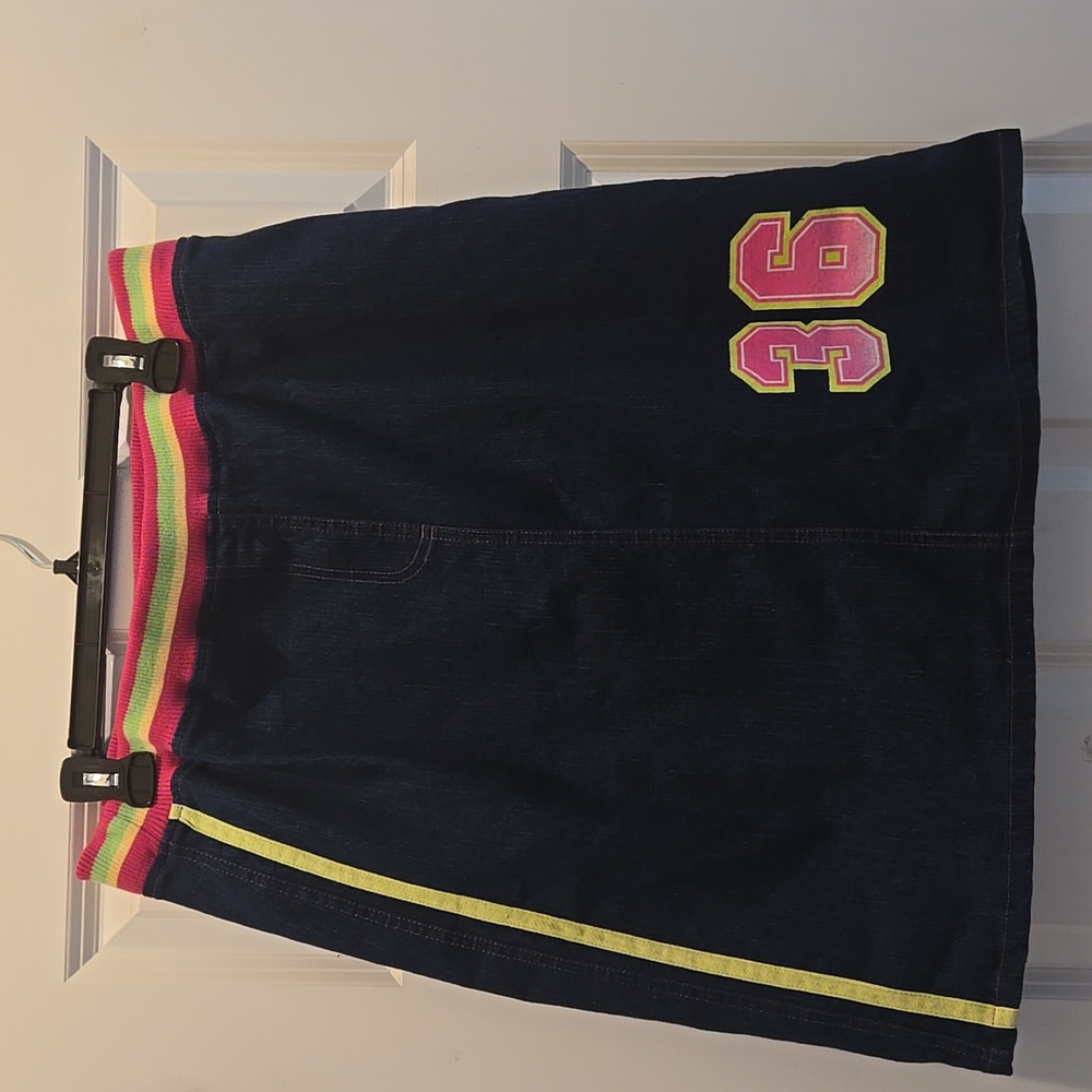 Vintage Y2K Skirt 16 Denim Stretchy Waistband Sporty Number Striped Blue Knee